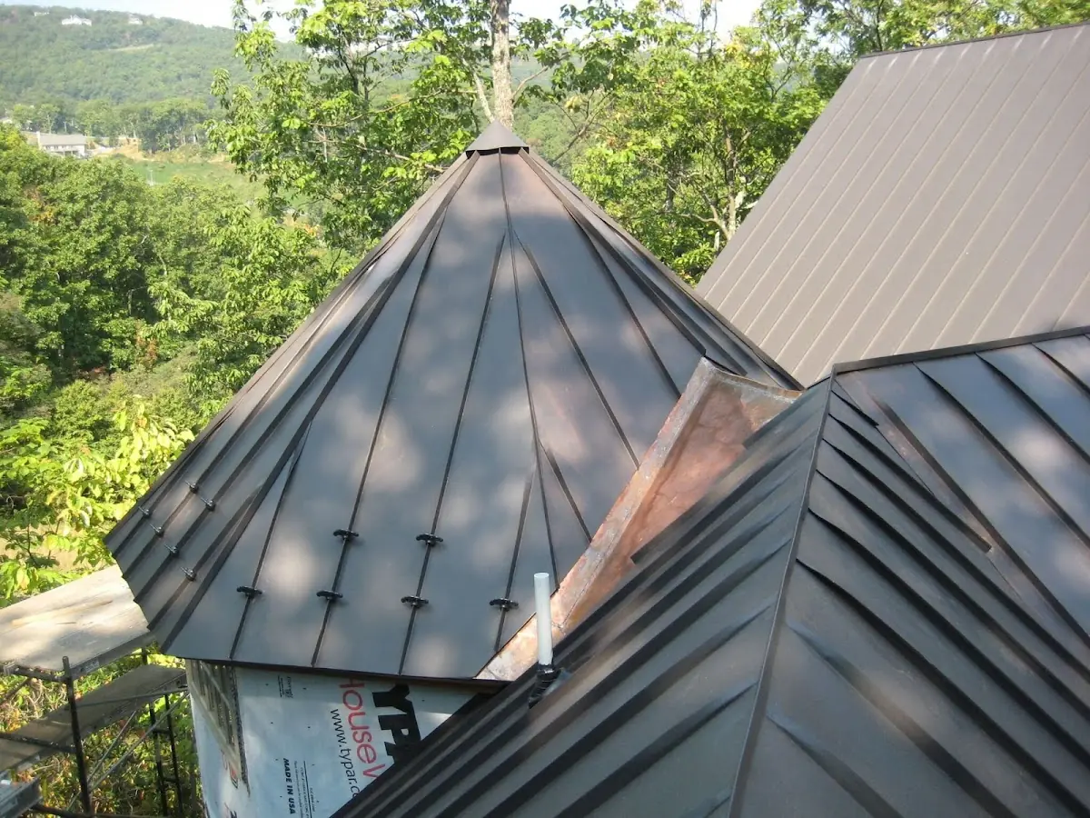 Professional Gutter Cleaning by Craftsman Roofing in Corona Hills